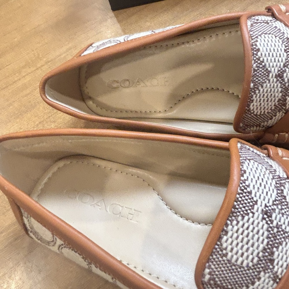 Coach SCLPT SIG TXT JQD DR Shoes Womens Size 7 Brown Logo Loafer Flats Jacquard - Picture 9 of 11